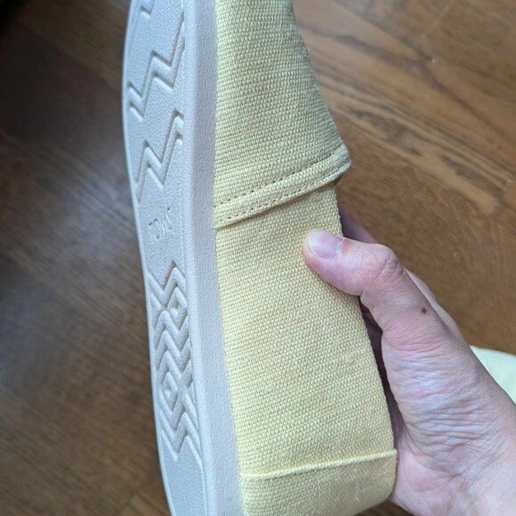 [NWT] TOMS Alpargata Slip On Shoes Heritage Canvas - Banana Yellow - Picture 4 of 6